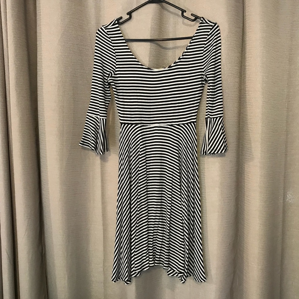 Soprano Black & White Dress (Medium)
